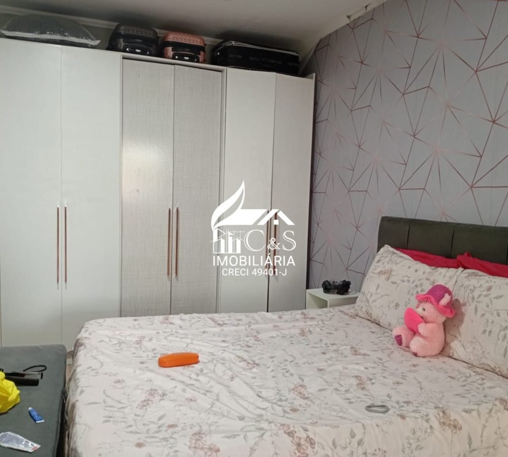 Sobrado à Venda no Jardim do Carmo em Itaquaquecetuba