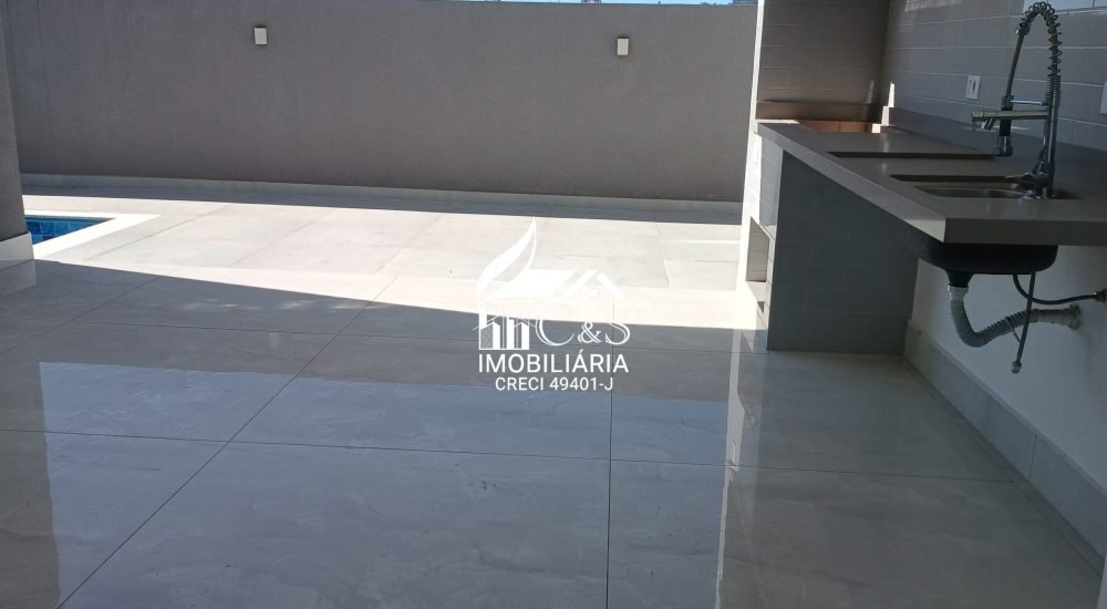 Casa à Venda Condomínio Real Park – Elegância e Espaço