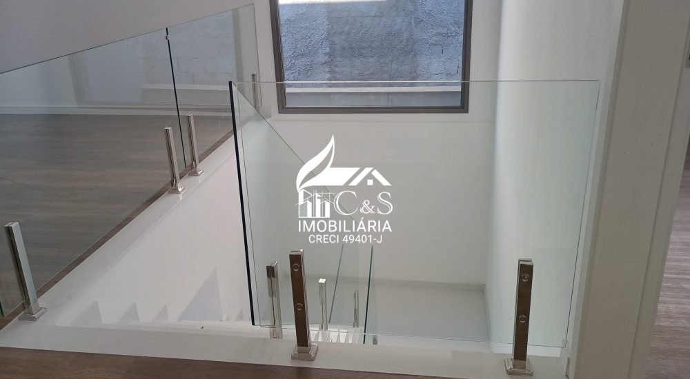 Casa à Venda Condomínio Real Park – Elegância e Espaço