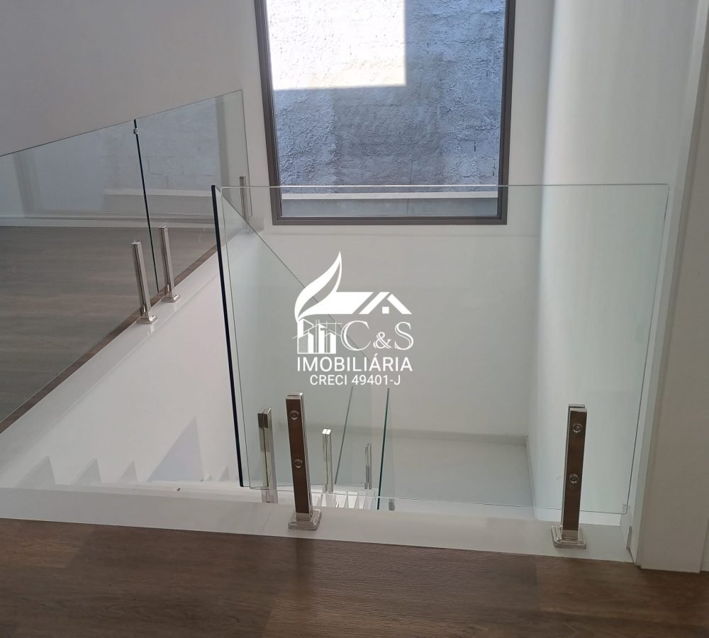 Casa à Venda Condomínio Real Park – Elegância e Espaço