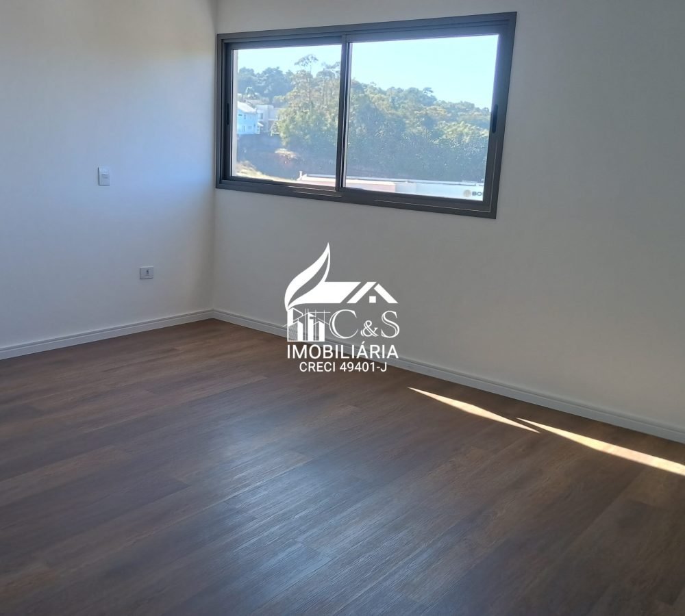 Casa à Venda Condomínio Real Park – Elegância e Espaço