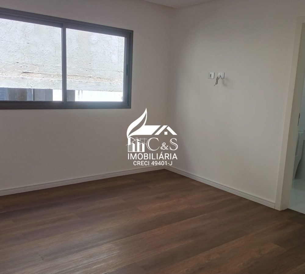 Casa à Venda Condomínio Real Park – Elegância e Espaço