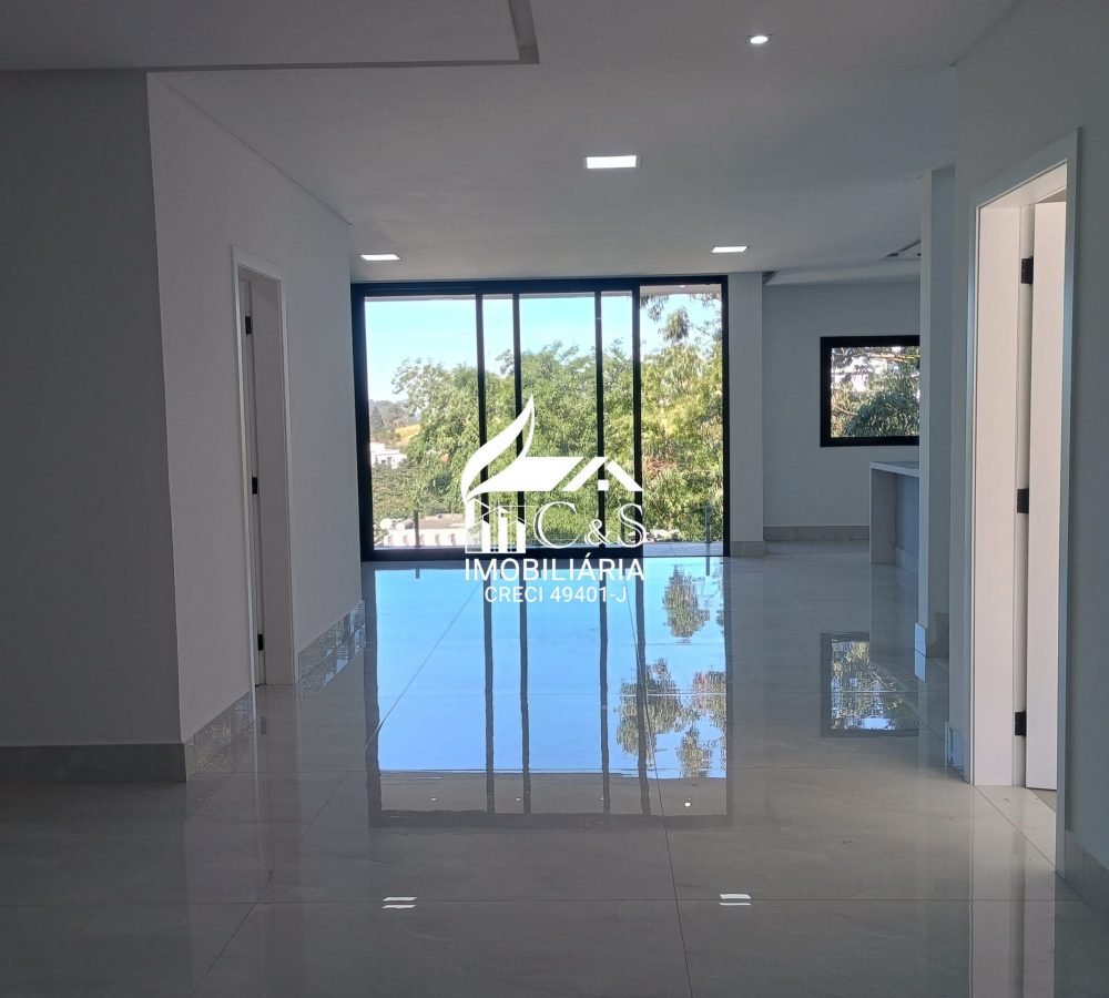 Casa à Venda Condomínio Real Park – Luxo e Conforto