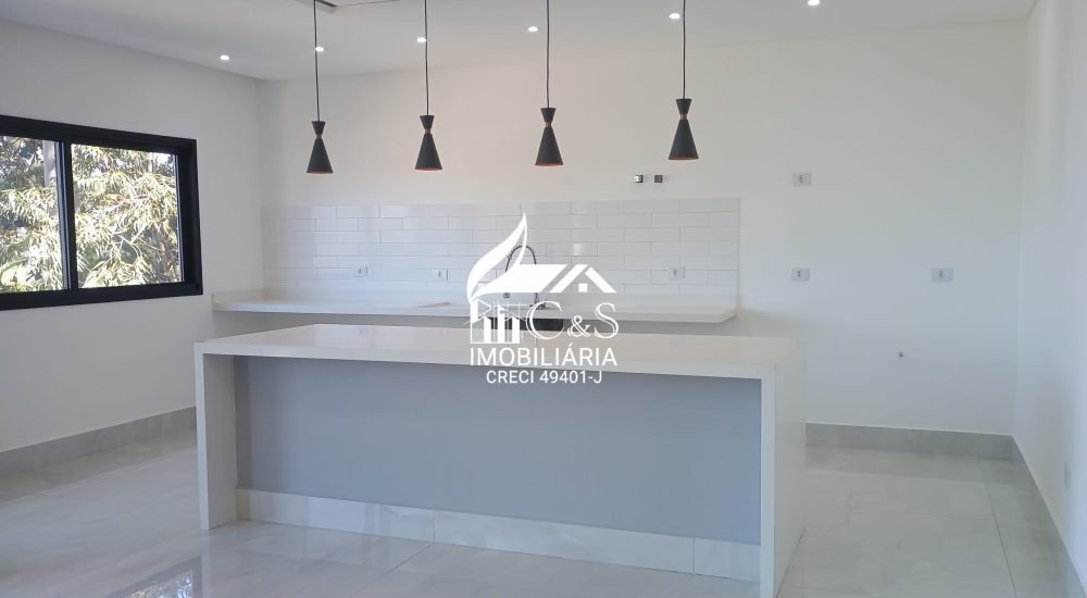 Casa à Venda Condomínio Real Park – Luxo e Conforto