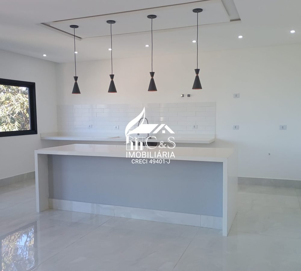 Casa à Venda Condomínio Real Park – Luxo e Conforto