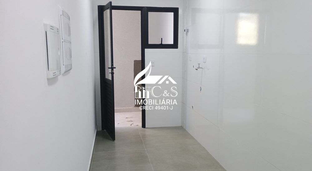 Casa à Venda Condomínio Real Park – Luxo e Conforto