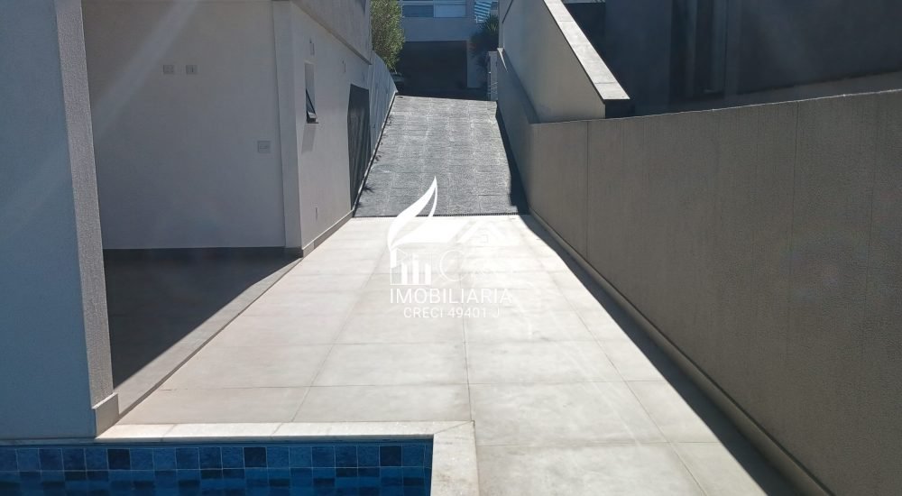 Casa à Venda Condomínio Real Park – Luxo e Conforto