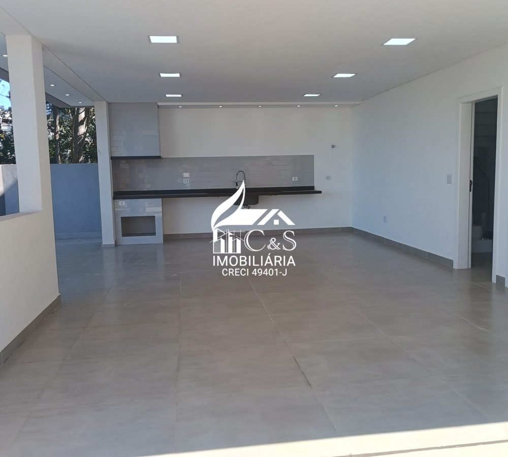 Casa à Venda Condomínio Real Park – Luxo e Conforto