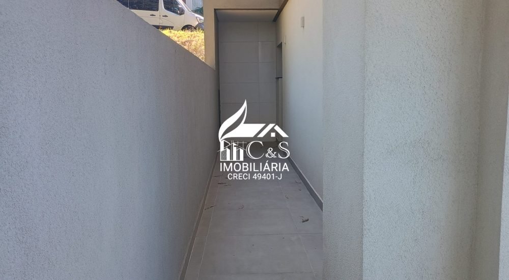 Casa à Venda Condomínio Real Park – Luxo e Conforto