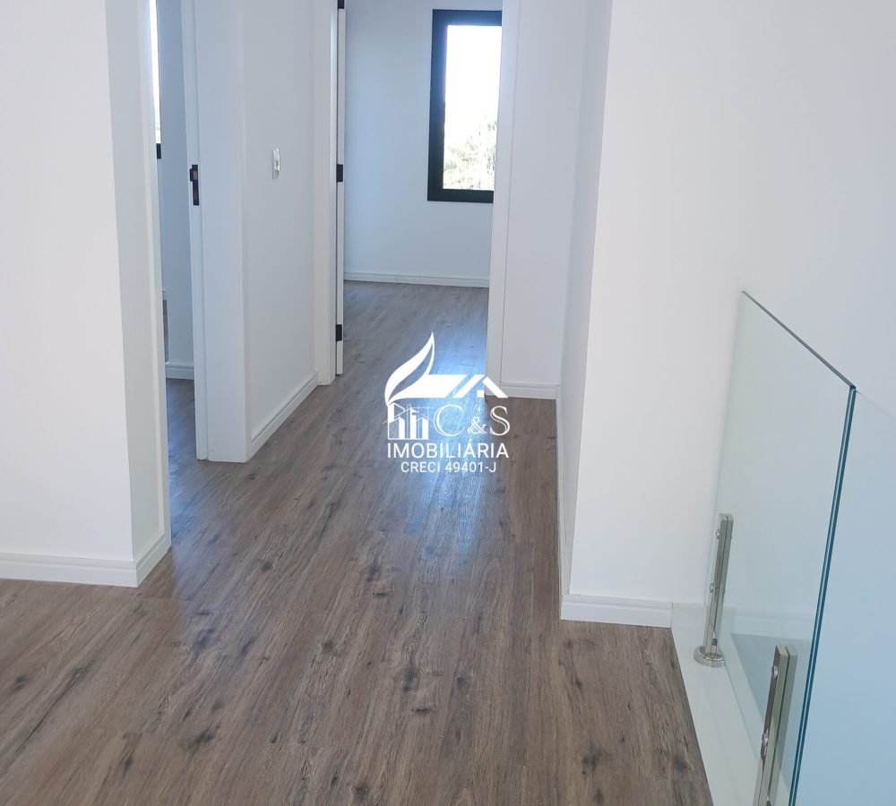 Casa à Venda Condomínio Real Park – Luxo e Conforto