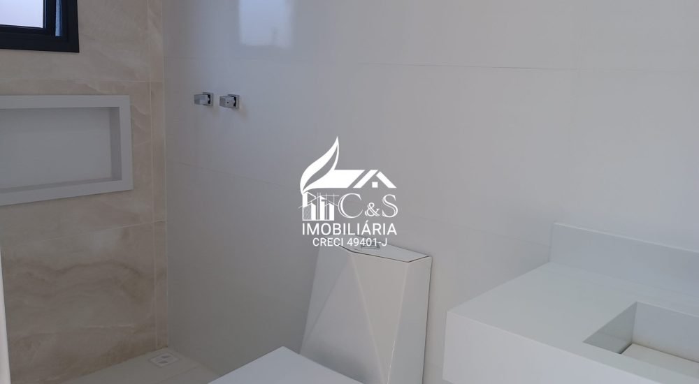 Casa à Venda Condomínio Real Park – Luxo e Conforto