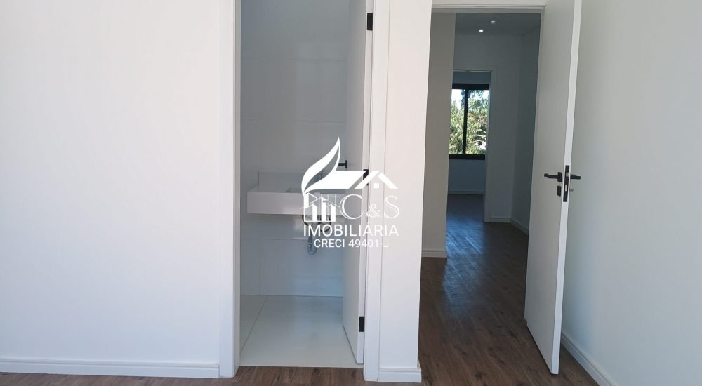 Casa à Venda Condomínio Real Park – Luxo e Conforto