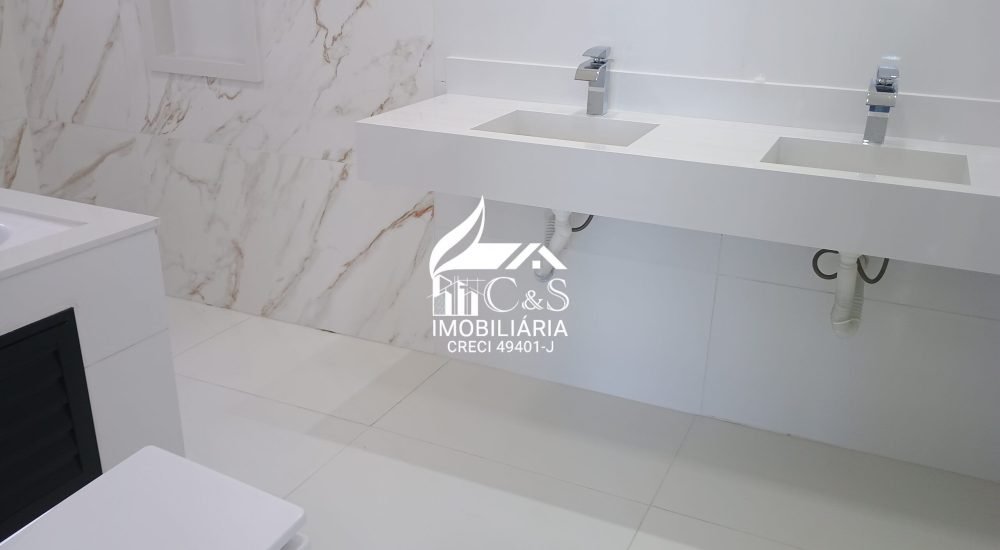 Casa à Venda Condomínio Real Park – Luxo e Conforto