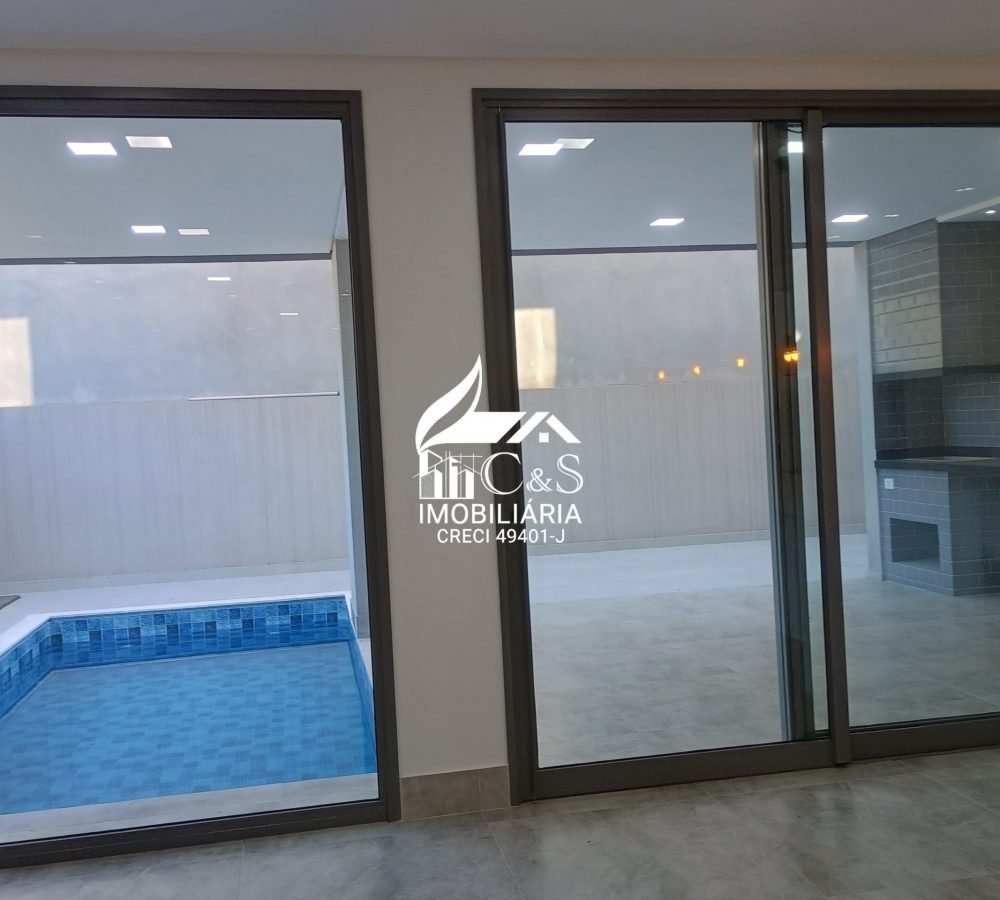 Residência de Alto Padrão Condomínio Real Park