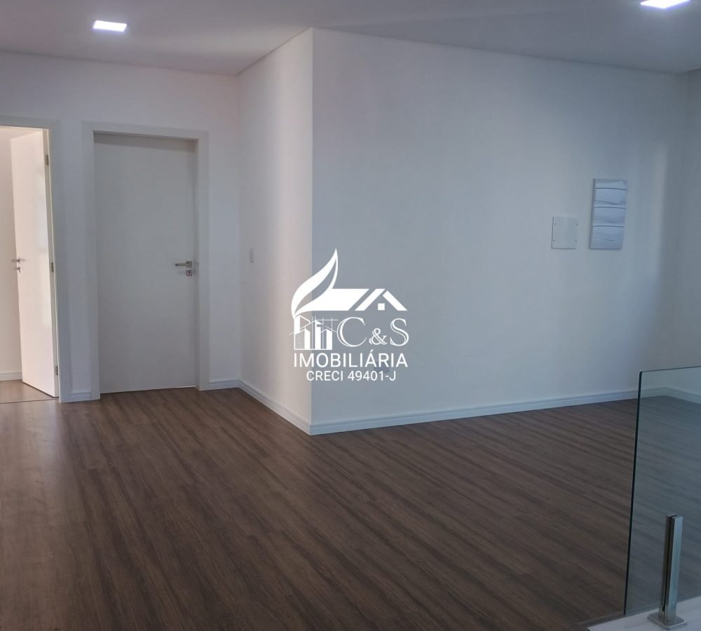 Residência de Alto Padrão Condomínio Real Park