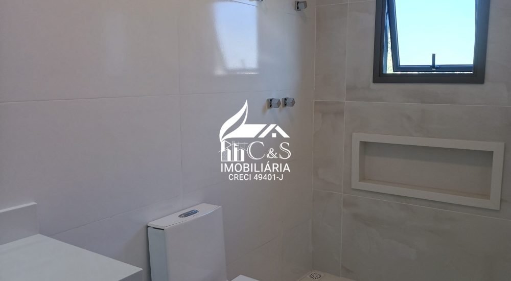 Residência de Alto Padrão Condomínio Real Park