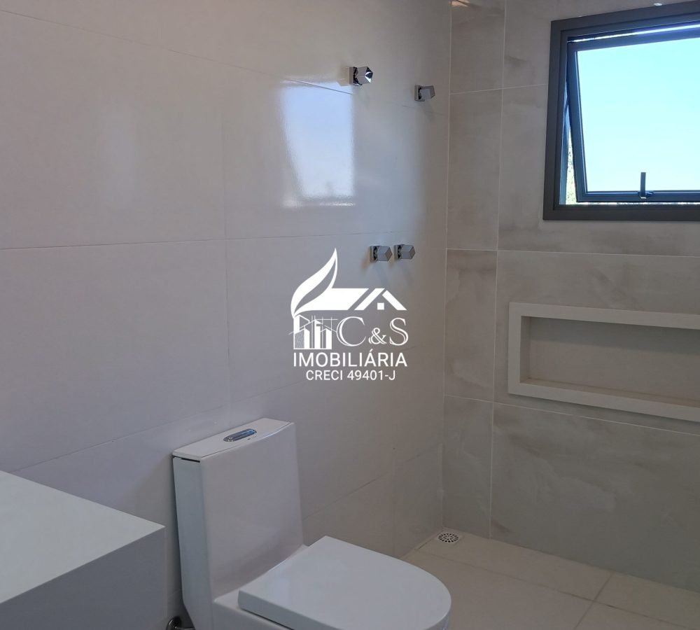 Residência de Alto Padrão Condomínio Real Park