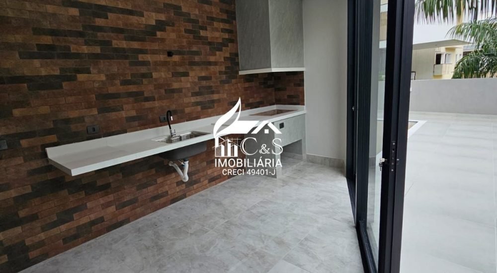 Casa à Venda Condomínio Real Park – Elegância e Natureza