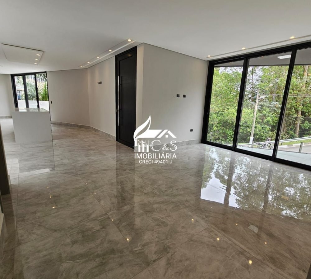 Casa à Venda Condomínio Real Park – Elegância e Natureza