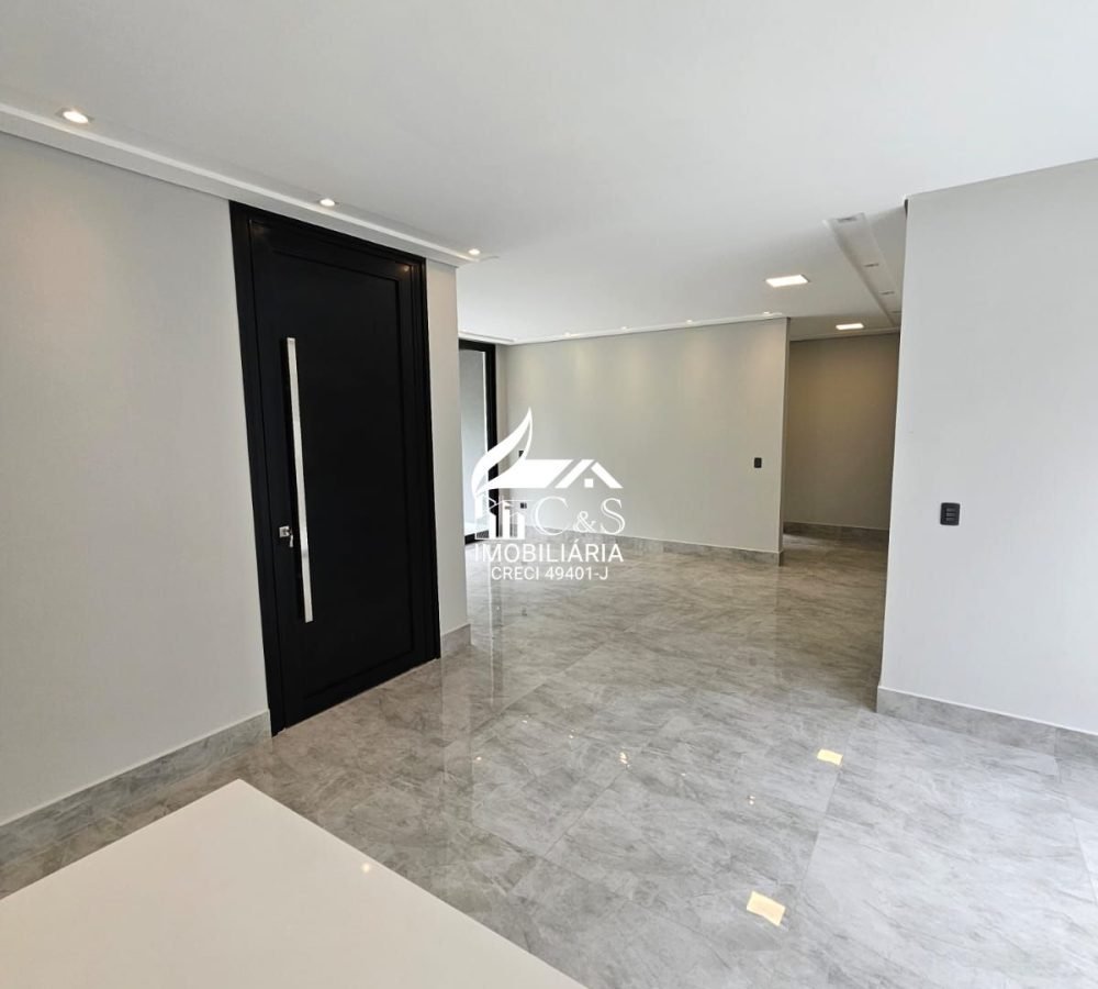 Casa à Venda Condomínio Real Park – Elegância e Natureza