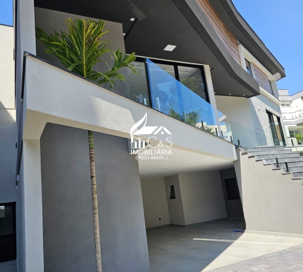 Casa à Venda Condomínio Real Park – Elegância e Natureza