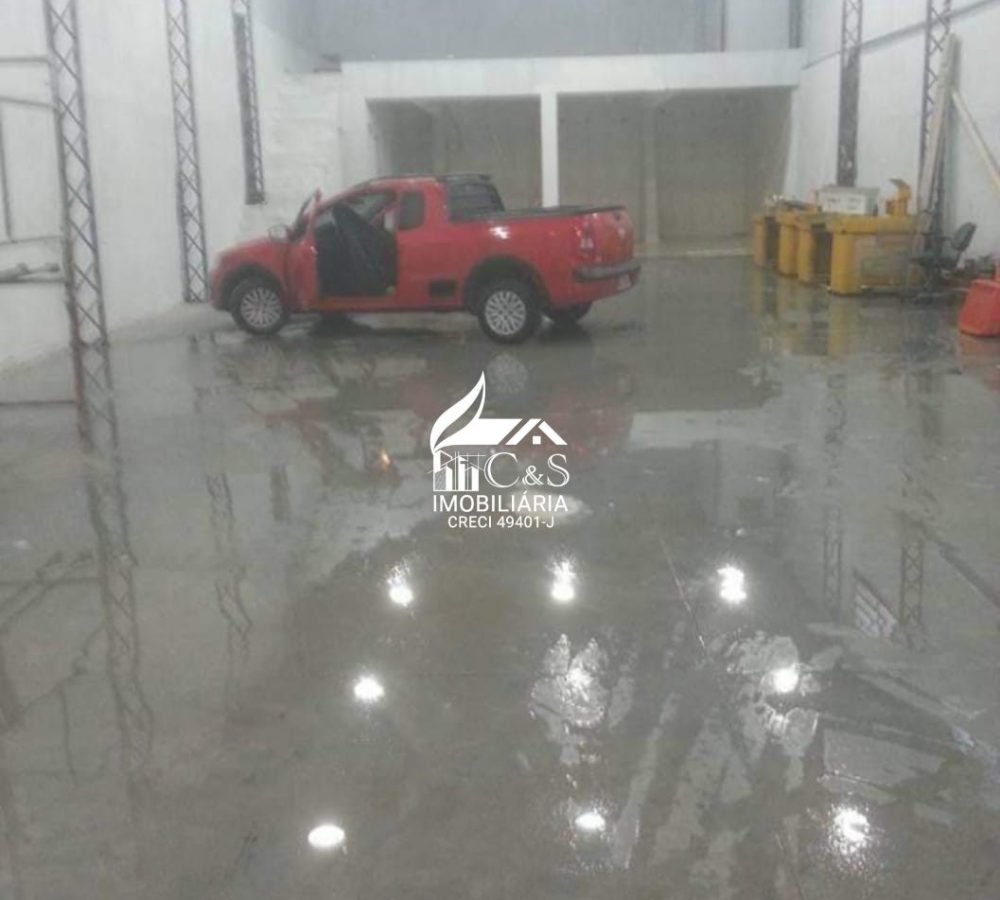 Galpão para venda em Vila Nova Cumbica – 300 m²