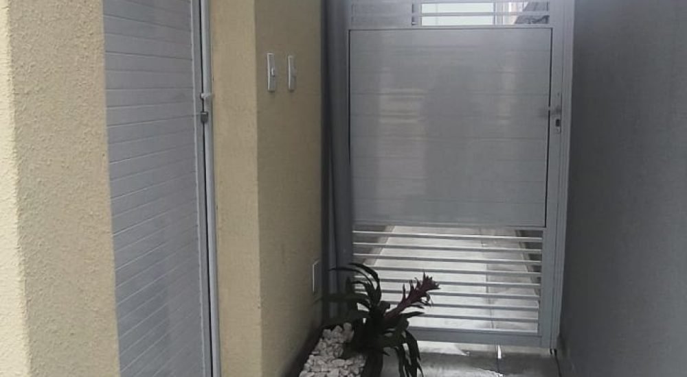 Condomínio Vila dos Ipês, Arujá Center Ville