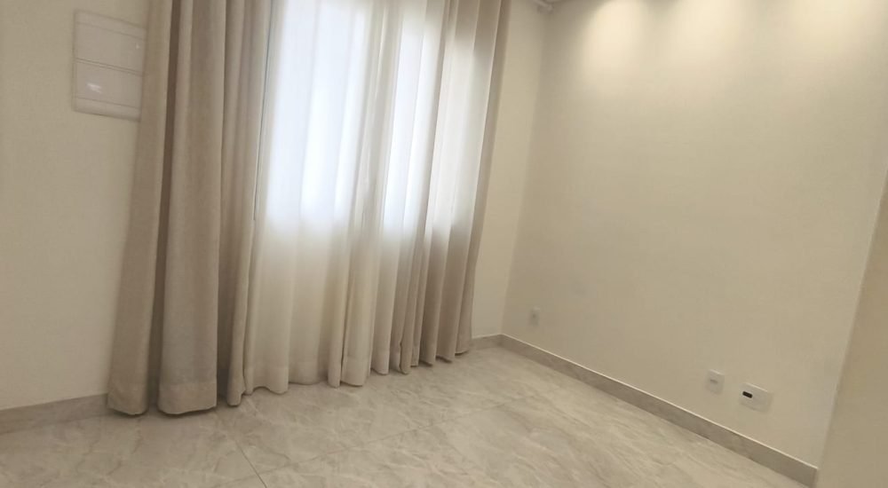 Condomínio Vila dos Ipês, Arujá Center Ville