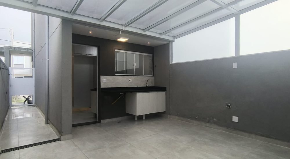 Condomínio Vila dos Ipês, Arujá Center Ville