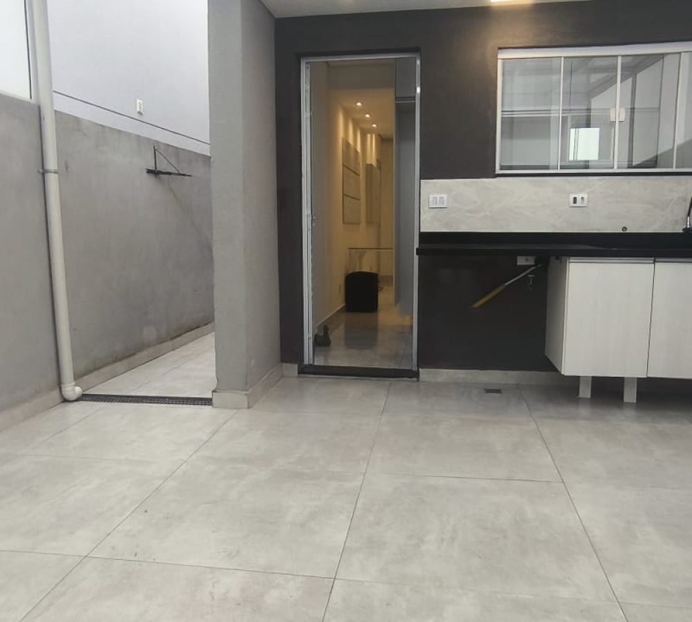 Condomínio Vila dos Ipês, Arujá Center Ville