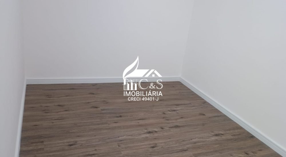 Casa à Venda Condomínio Real Park – Luxo e Espaço