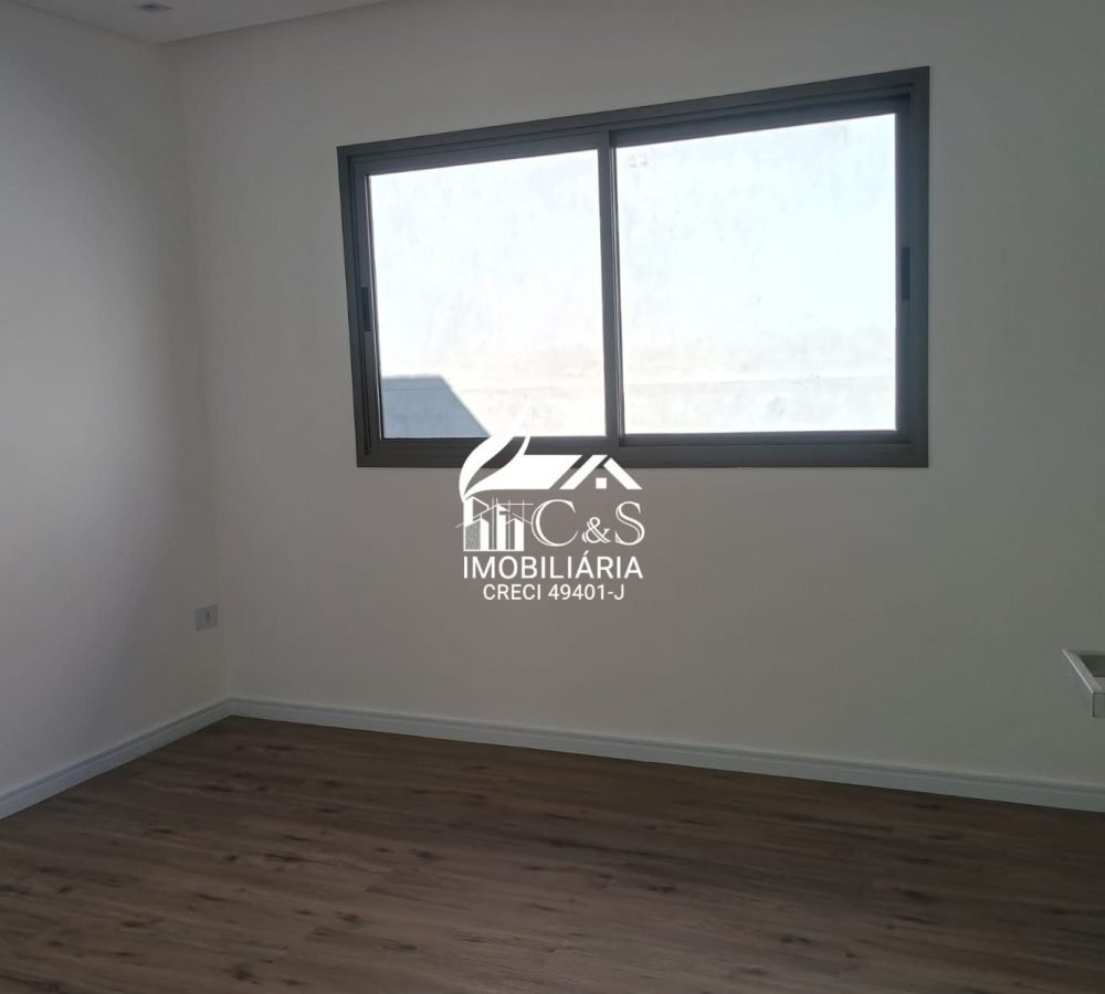 Casa à Venda Condomínio Real Park – Luxo e Espaço