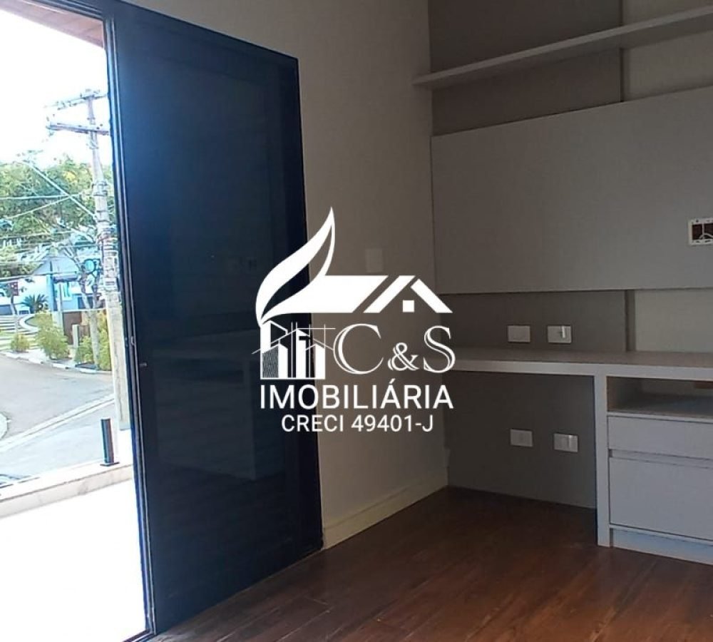 Casa a venda Condomínio Arujá Ville – Luxo e Conveniência