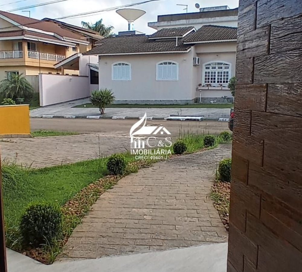 Casa a venda Condomínio Arujá Ville – Luxo e Conveniência