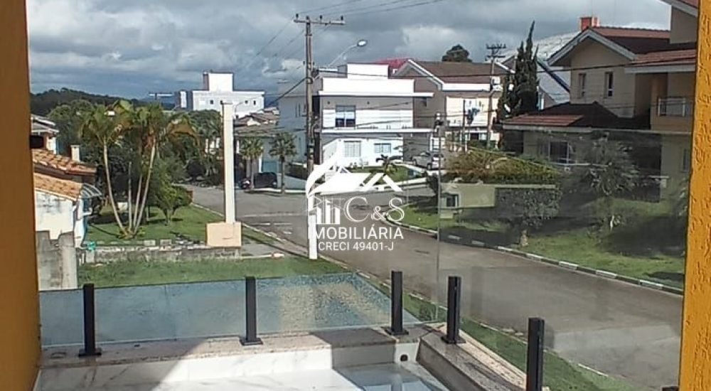 Casa a venda Condomínio Arujá Ville – Luxo e Conveniência