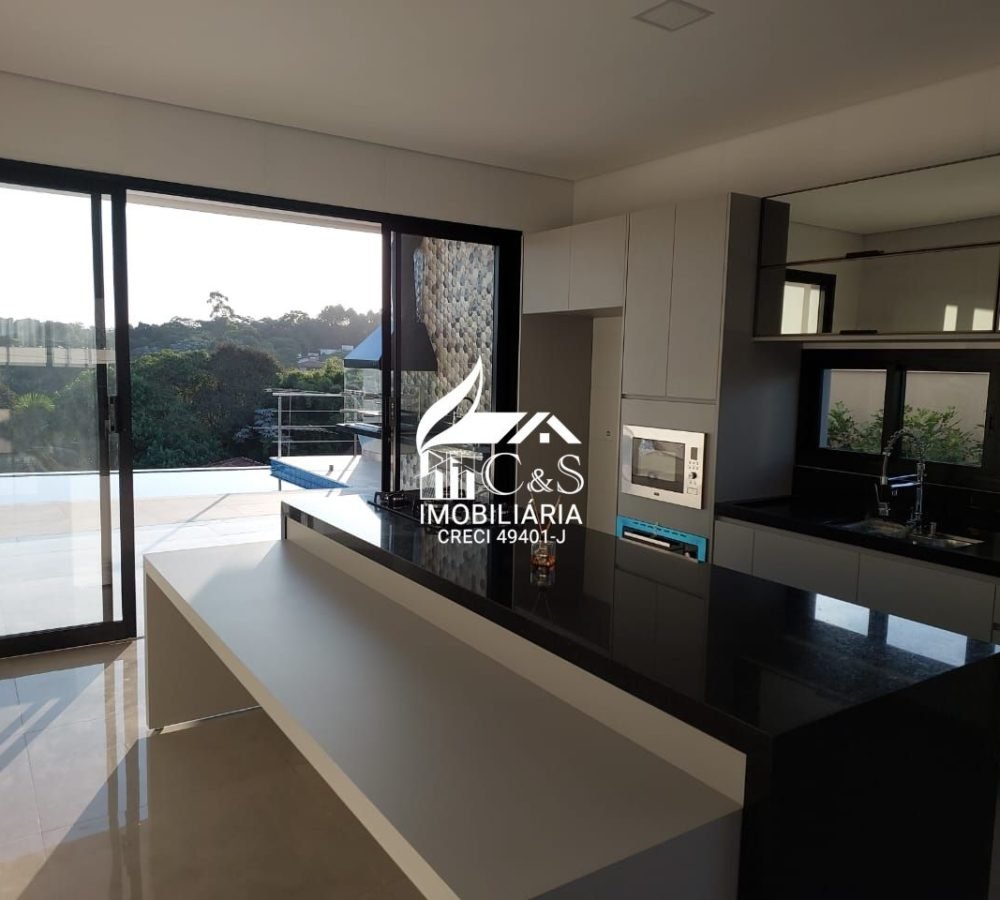 Casa 3 Suítes Arujá no Condomínio Arujazinho IV