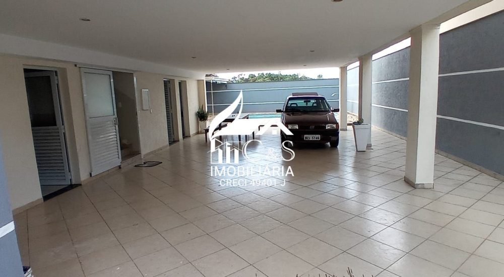 Casa com Piscina Arujá no Condomínio Arujá Ville