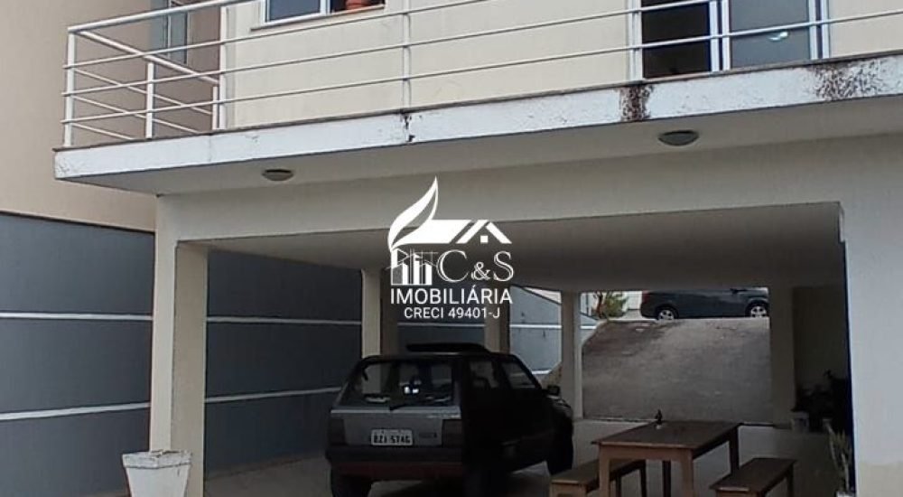 Casa com Piscina Arujá no Condomínio Arujá Ville