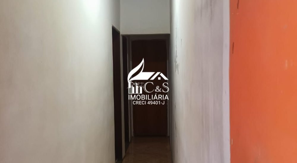 Oportunidade em Itaqua: Sobrado 4 Dorms por R$ 550 Mil