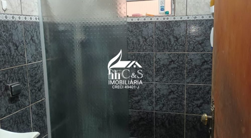 Oportunidade em Itaqua: Sobrado 4 Dorms por R$ 550 Mil