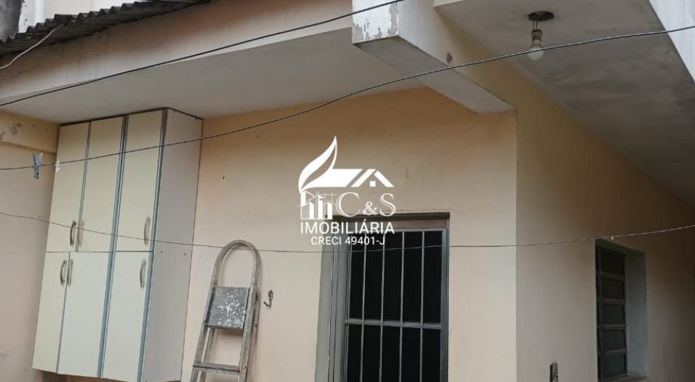 Oportunidade em Itaqua: Sobrado 4 Dorms por R$ 550 Mil