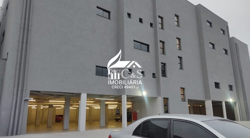 Salas Comerciais no Boulevart Arujá | 100m² com Infraestrutura