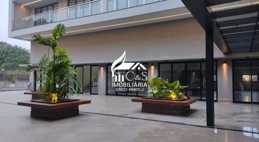 Salas Comerciais no Boulevart Arujá | 100m² com Infraestrutura