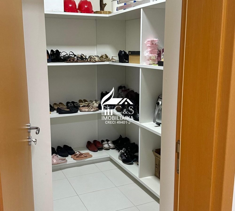 Elegância e Exclusividade no Condomínio Horizontes Arujá!