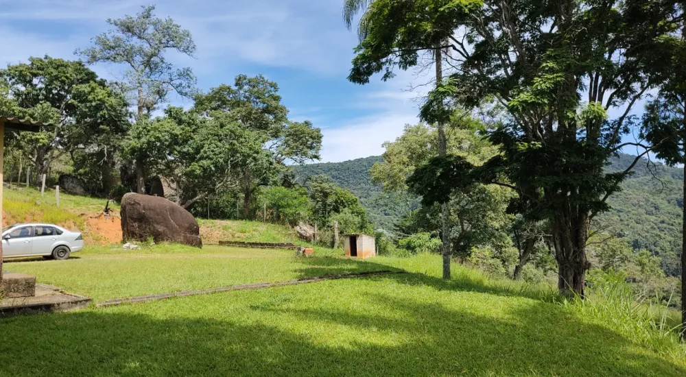 area-externa-chacara-nazare-paulista-com-terreno.jpg-10