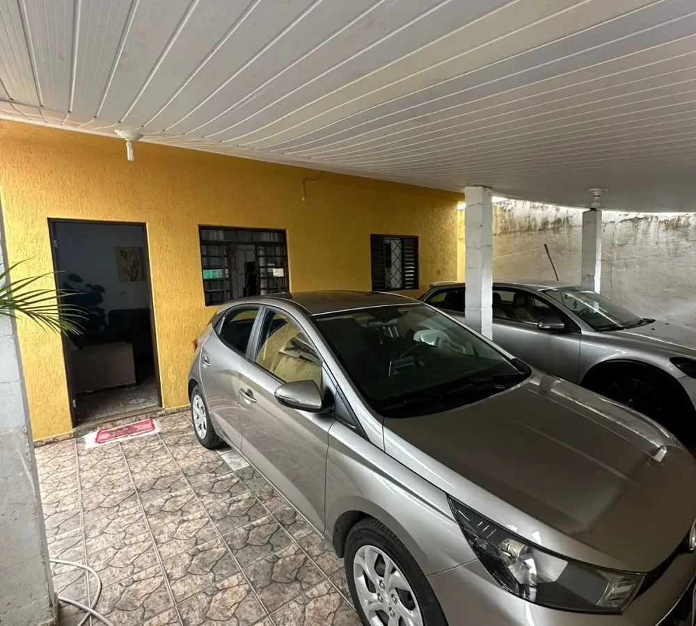 casa-aruja-2-vagas-garagem-coberta.jpg