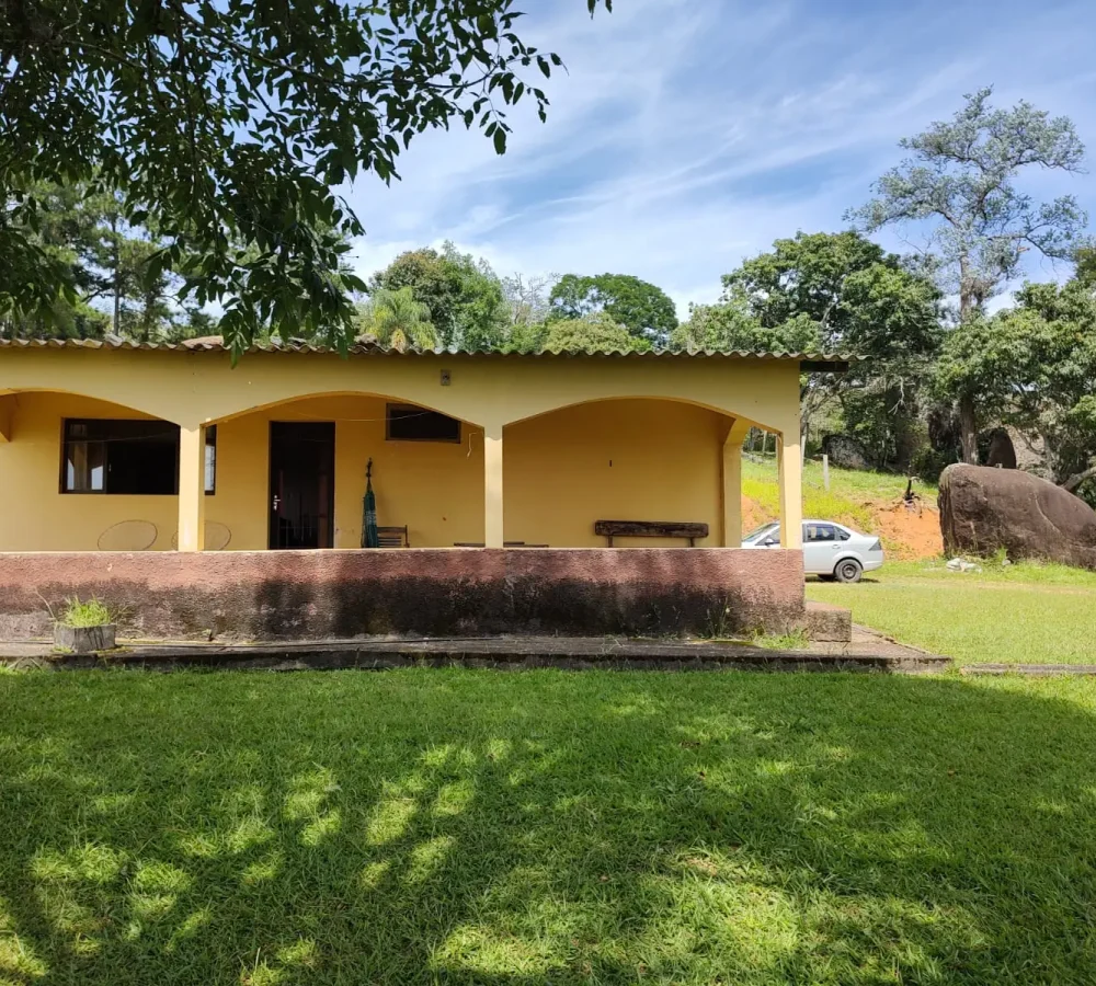 chacara-em-nazare-paulista-frente-com-area-verde-600-mil.jpg-08