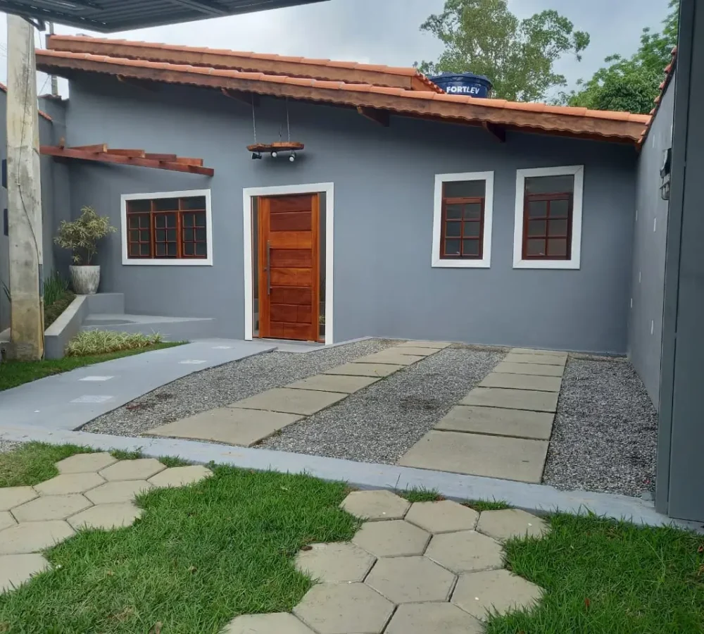 exterior-chacara-800m2-aruja.jpg
