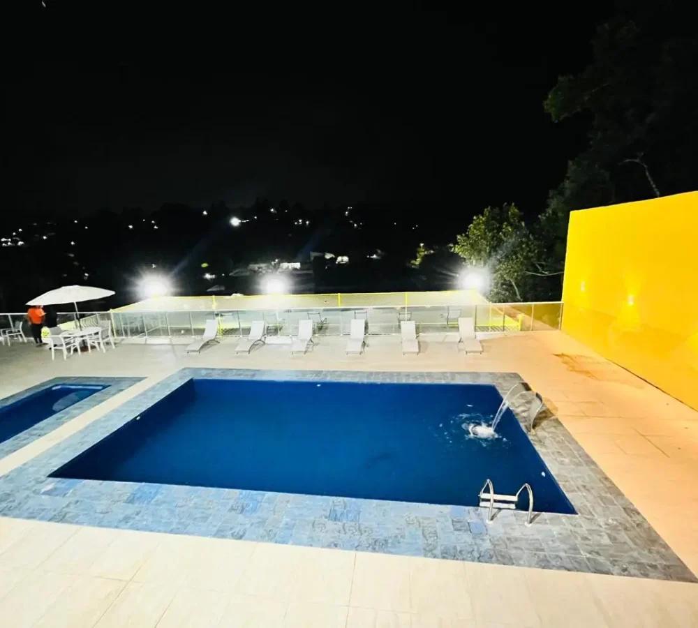sitio-guarulhos-piscina-aquecida-adulto.jpg