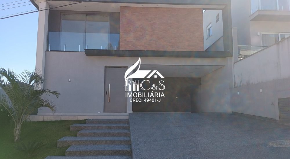 Residência de Alto Padrão Condomínio Real Park